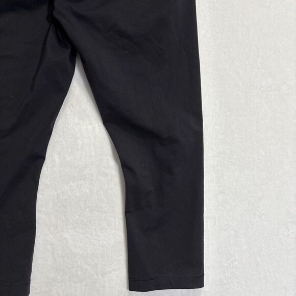 Lululemon Black Cropped Leggings Women’s Size 12 Nylon Lycra Activewear Yoga - Picture 11 of 14